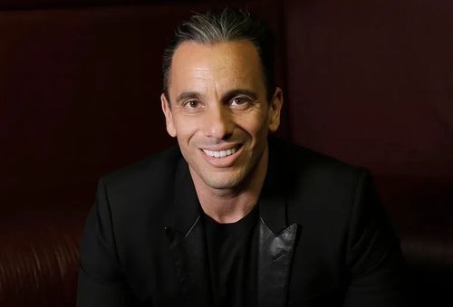 sebastian maniscalco net worth 2024